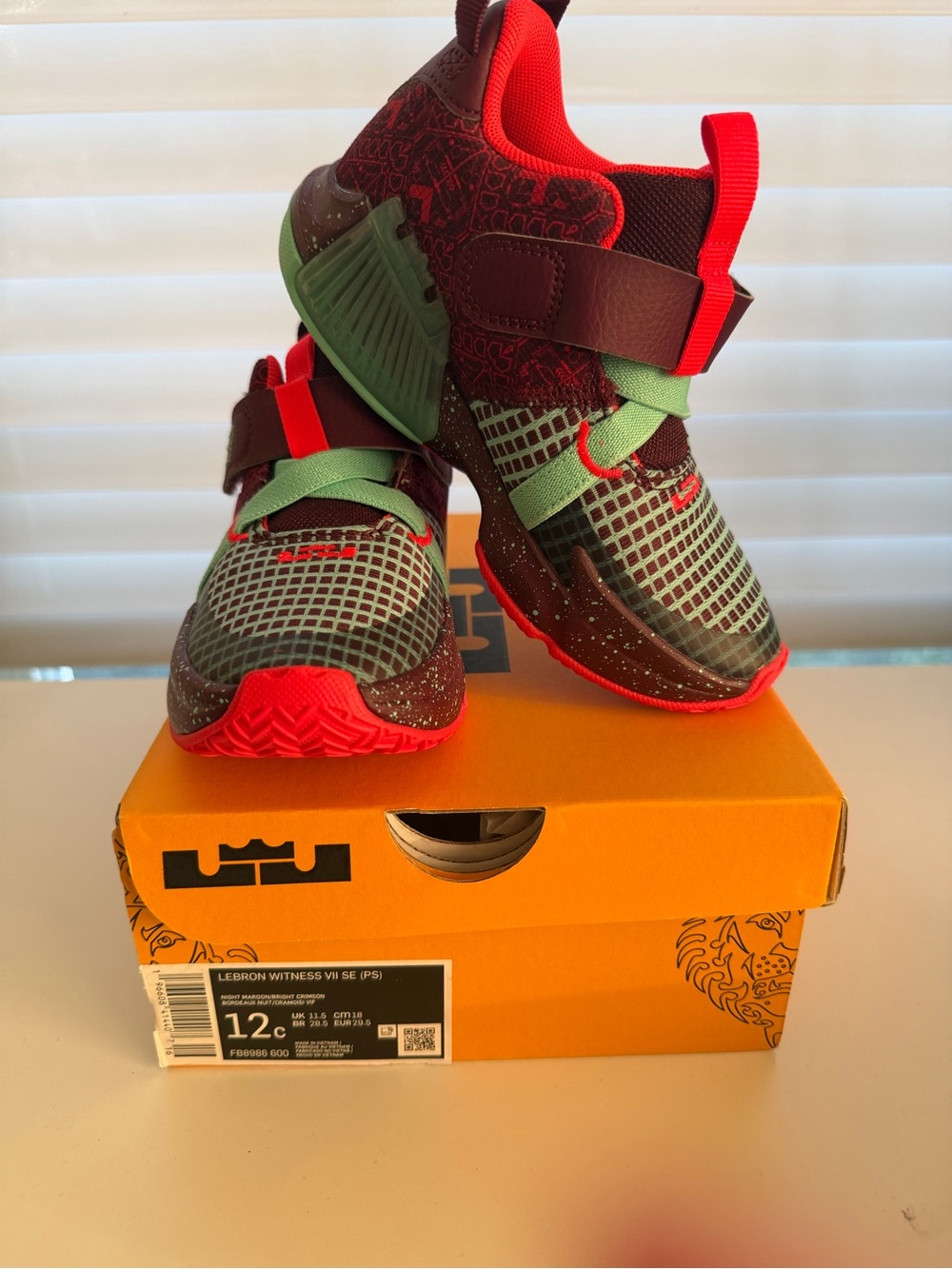 Nike Kids Basketball Sneakers in Red, Green, Brown